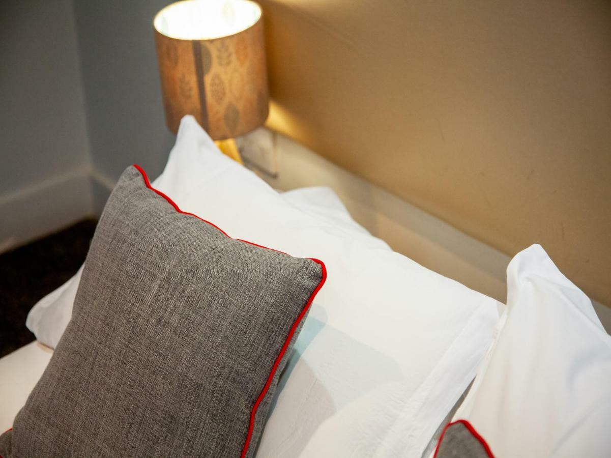 Oyo Lifestyle Hotel Sea Breeze Brighton Eksteriør billede