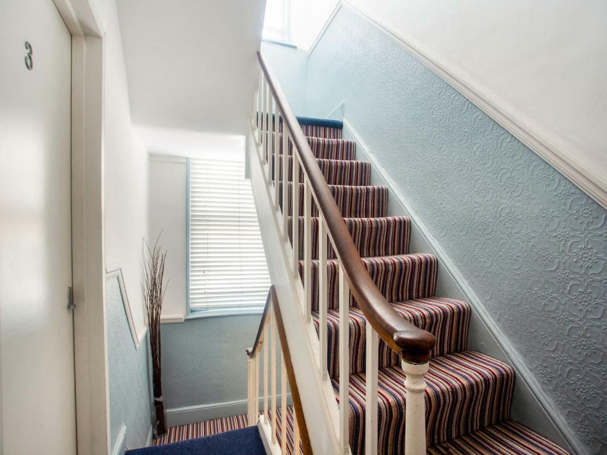 Oyo Lifestyle Hotel Sea Breeze Brighton Eksteriør billede